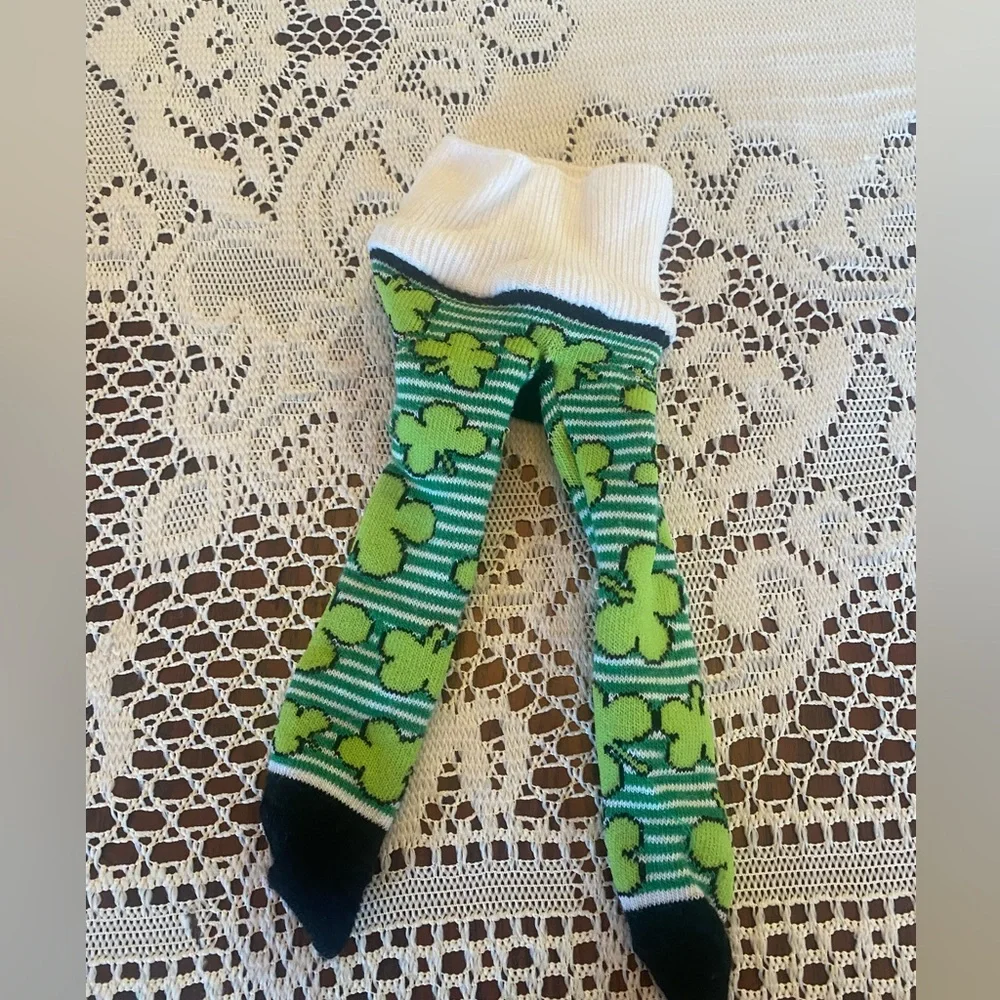Four Piece St. Paddy’s Oufit - Picture 4 of 6